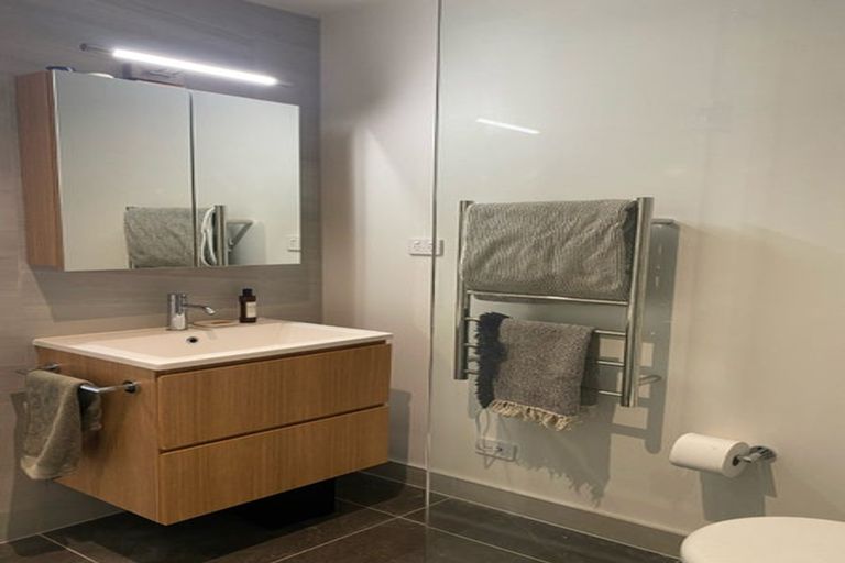 Photo of property in 605/1 Buscomb Avenue, Henderson, Auckland, 0610