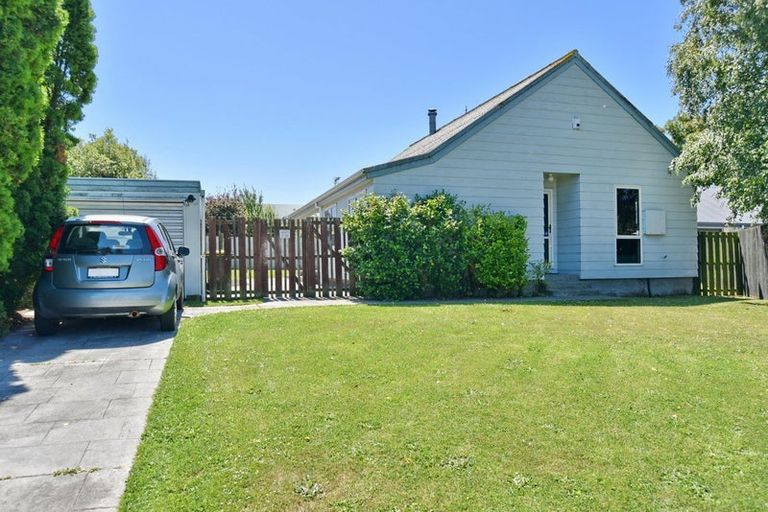 Photo of property in 8 Thorne Place, Rangiora, 7400