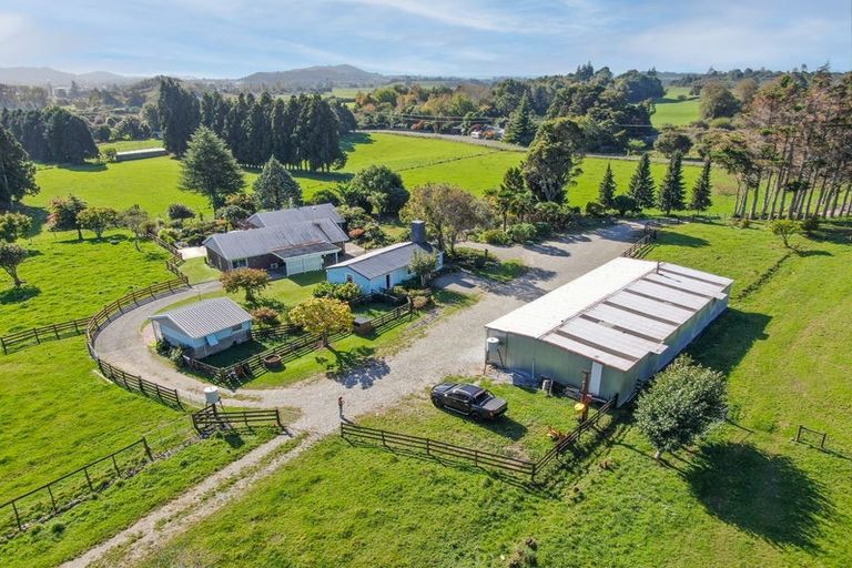 Photo of property in 70 Central Takaka Road, Takaka, 7183