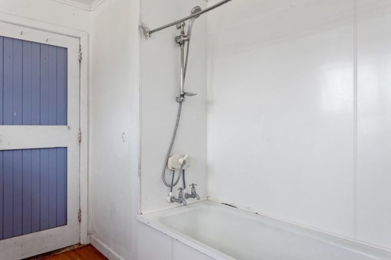 Photo of property in 25 Morrison Road, Taneatua, 3123