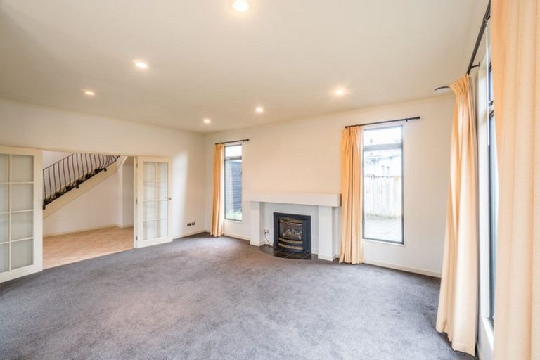 Photo of property in 9a Ake Ake Avenue, Hokowhitu, Palmerston North, 4410