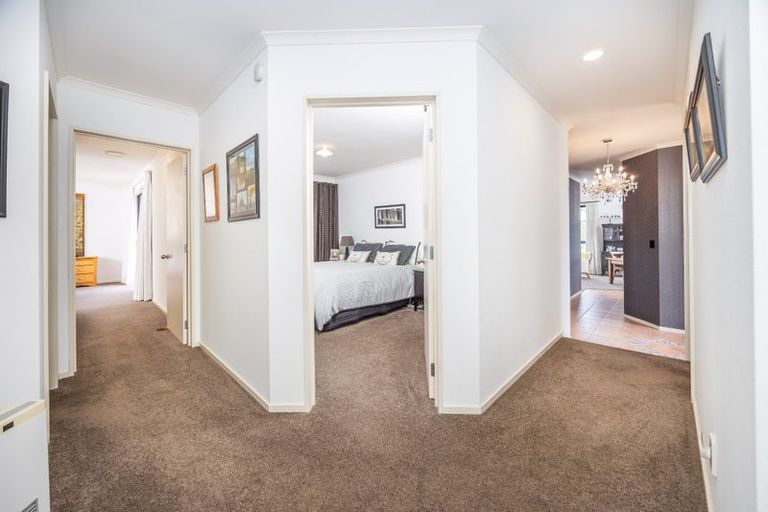 Photo of property in 31 Aloma Way, Glenview, Hamilton, 3206