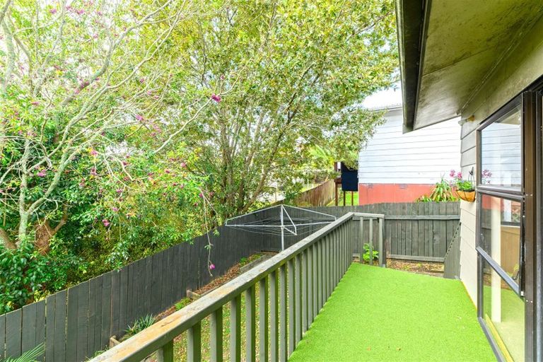 Photo of property in 2/38 Leo Street, Glen Eden, Auckland, 0602