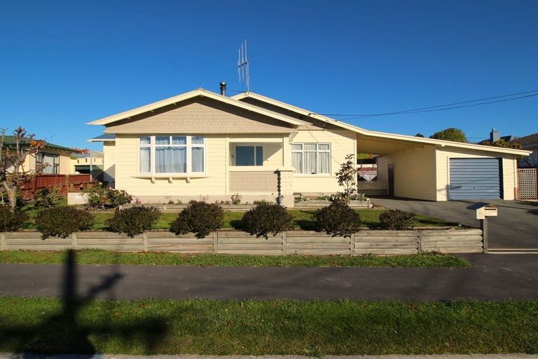 Photo of property in 69 Test Street, South Hill, Oamaru, 9400