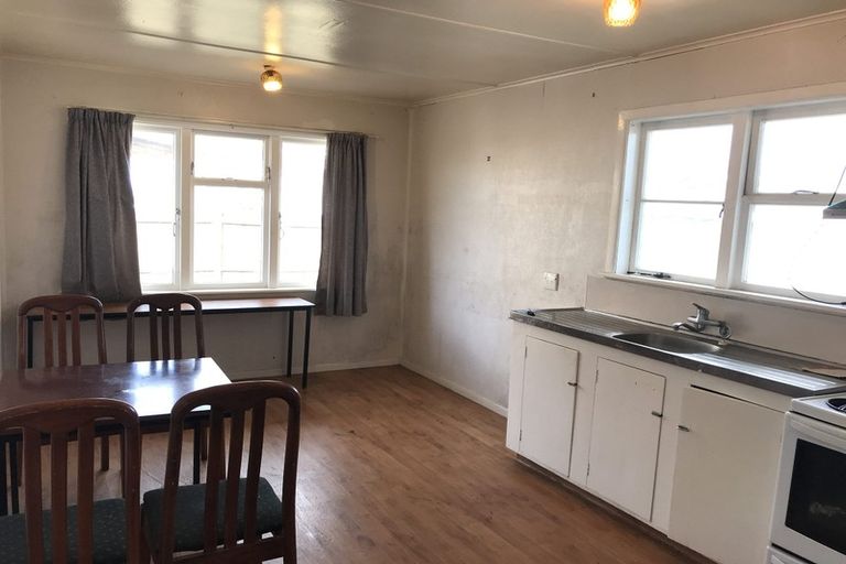 Photo of property in 30 Fenwick Crescent, Hillcrest, Hamilton, 3216