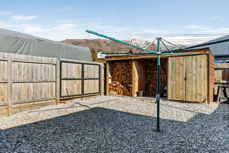 Photo of property in 11 Turnbull Crescent, Wanaka, 9305