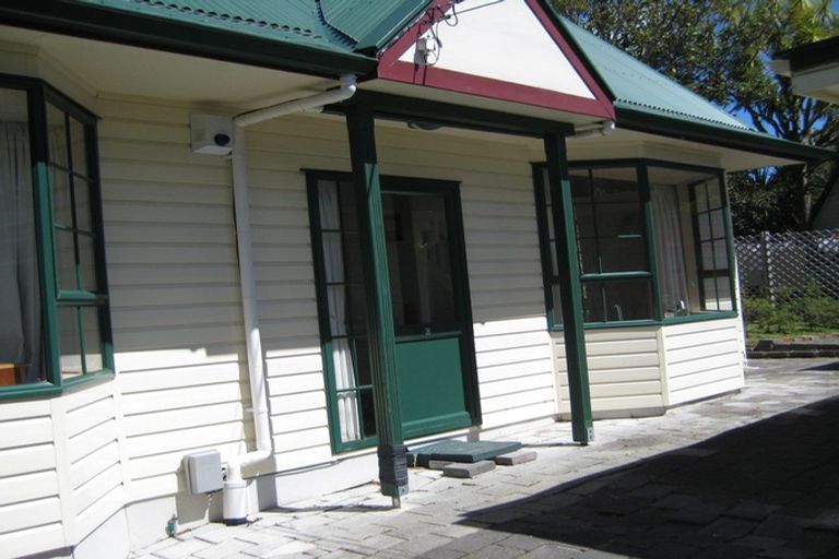 Photo of property in 1/55 Chaytor Street, Karori, Wellington, 6012