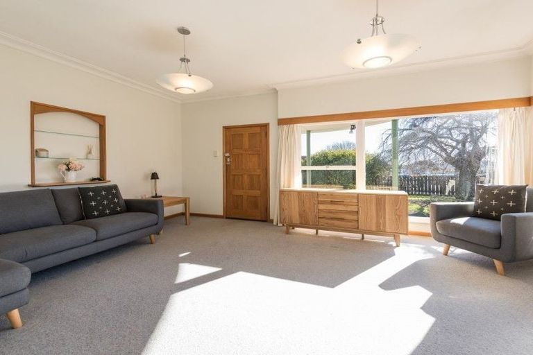 Photo of property in 21 Oxford Street, Richmond, 7020