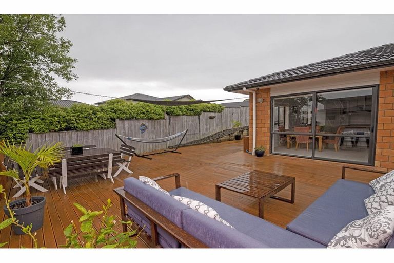 Photo of property in 88a San Marino Drive West, Henderson, Auckland, 0612