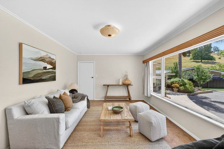 Photo of property in 68 Puketapu Road, Taradale, Napier, 4112