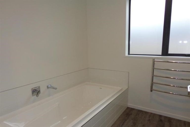 Photo of property in 2/184 Carters Road, Amberley, 7410