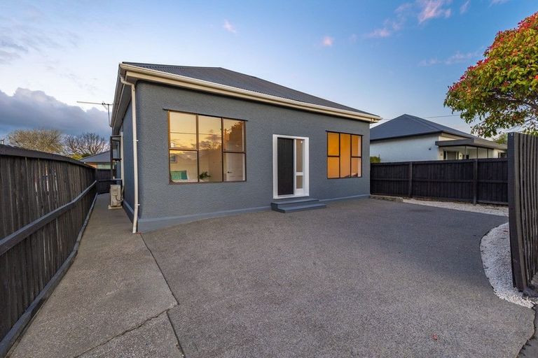 Photo of property in 10 England Street, Phillipstown, Christchurch, 8011