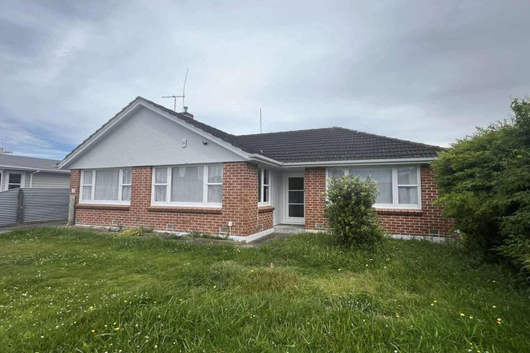 Photo of property in 30 Pembroke Street, Highbury, Palmerston North, 4412