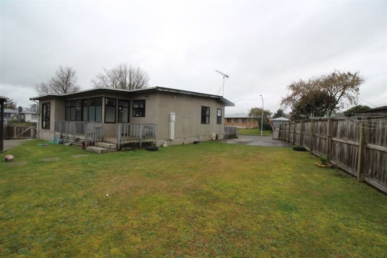 Photo of property in 8 Dunkeld Place, Tokoroa, 3420