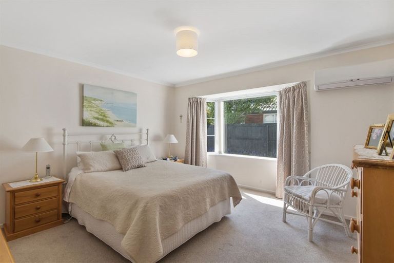 Photo of property in 22a Gamblins Road, Saint Martins, Christchurch, 8022