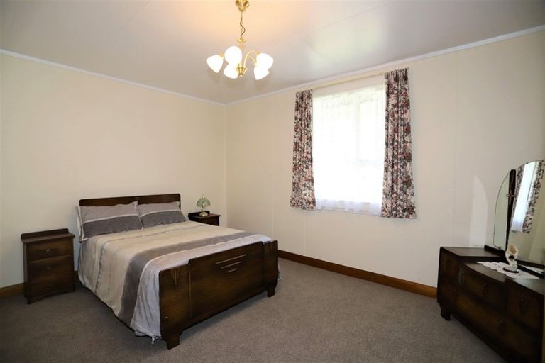 Photo of property in 52 Cordelia Street, Stratford, 4332