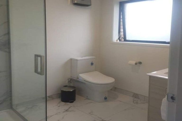 Photo of property in 6/176 Cambridge Terrace, Fairfield, Lower Hutt, 5011