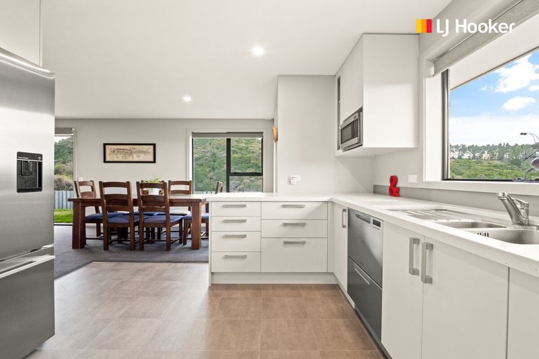 Photo of property in 21 Sretlaw Place, Brockville, Dunedin, 9011