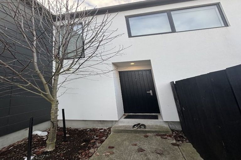 Photo of property in 4/45 Heywood Terrace, Richmond, Christchurch, 8013