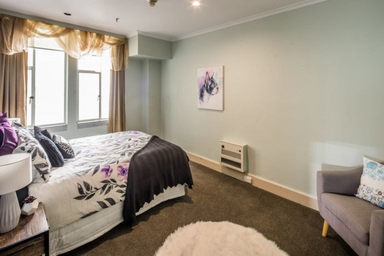 Photo of property in Civic Chambers Apartments, 7/25 Cuba Street, Te Aro, Wellington, 6011