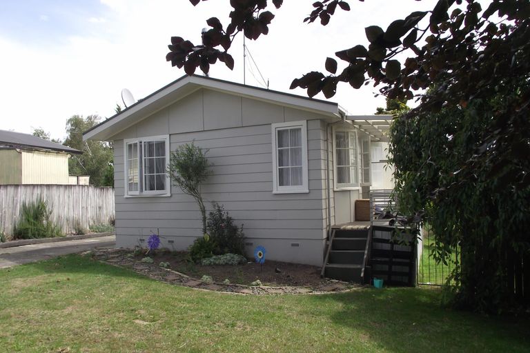 Photo of property in 17 Sain Crescent, Morrinsville, 3300