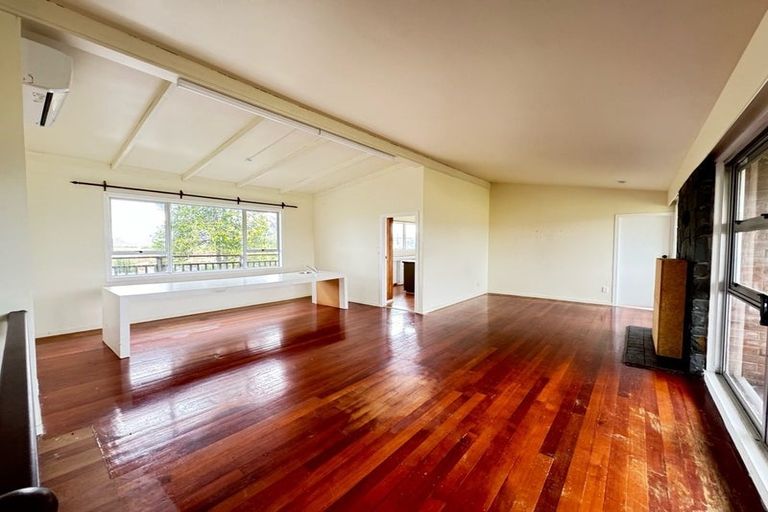 Photo of property in 1233 Alfriston Road, Alfriston, Manurewa, 2576
