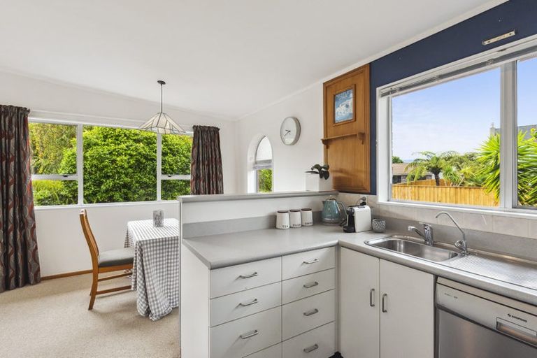 Photo of property in 1/17 Anaru Street, Raumati Beach, Paraparaumu, 5032