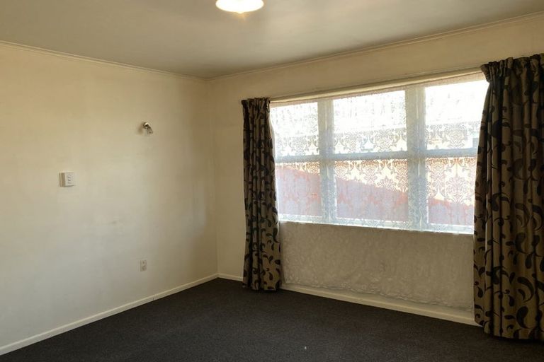 Photo of property in 21 Northolt Road, Fairview Downs, Hamilton, 3214