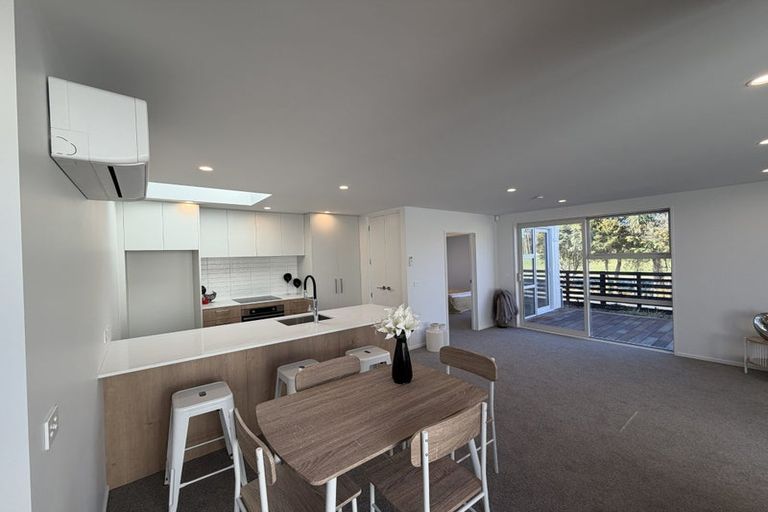 Photo of property in 9 Tieke Lane, Massey, Auckland, 0614