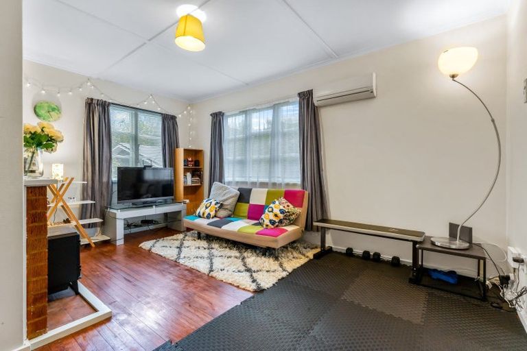 Photo of property in 9 Forrester Avenue, Liberton, Dunedin, 9010