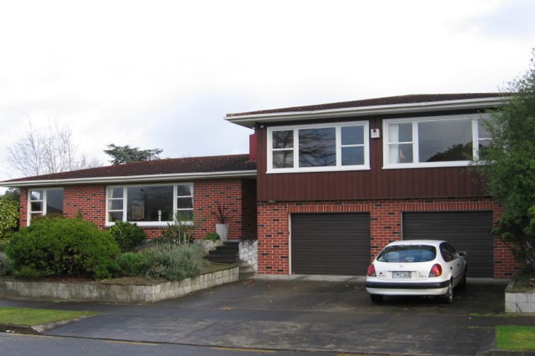 Photo of property in 33 Newcastle Street, Hokowhitu, Palmerston North, 4410