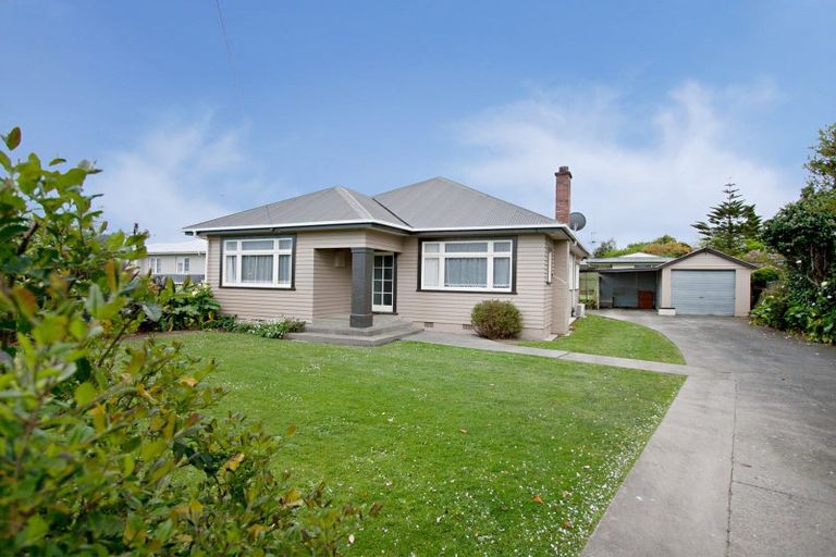 Photo of property in 9 East Street, Terrace End, Palmerston North, 4410