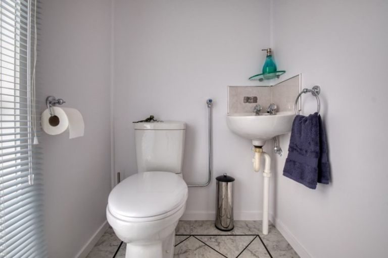 Photo of property in 47a Seddon Crescent, Whataupoko, Gisborne, 4010