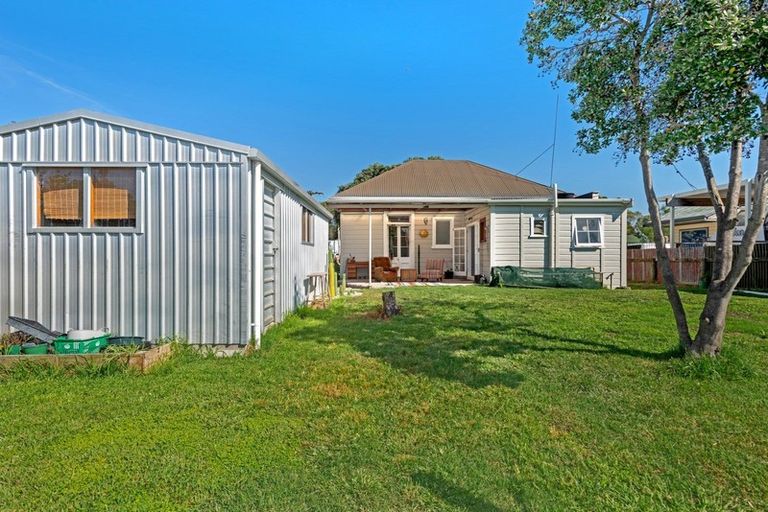 Photo of property in 35 Lyndhurst Street, Awapuni, Gisborne, 4010