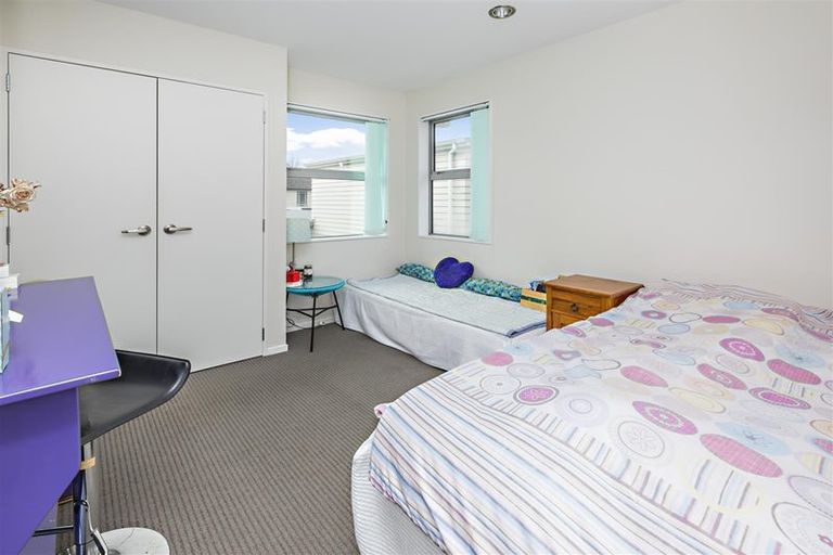 Photo of property in 153 Porchester Road, Takanini, 2112