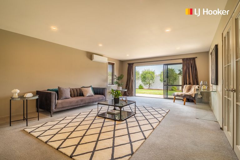 Photo of property in 40 Sunninghurst Drive, Fairfield, Dunedin, 9018