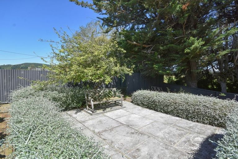 Photo of property in 1215 Centre Road, Henley, Outram, 9073