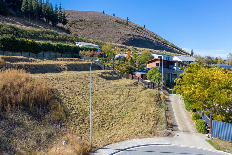 Photo of property in 5 Mcmurray Place, Clyde, 9330