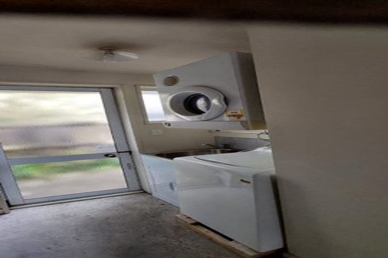 Photo of property in 1/15 Newnham Terrace, Upper Riccarton, Christchurch, 8041