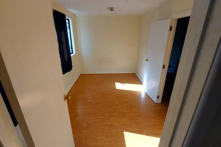 Photo of property in 27 Mary Huse Grove, Manor Park, Lower Hutt, 5019