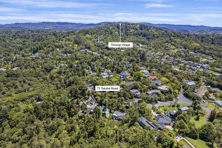 Photo of property in 71 Takahe Road, Titirangi, Auckland, 0604