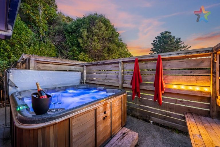 Photo of property in 110a Kaitoke Loop, Kaitoke, Upper Hutt, 5018