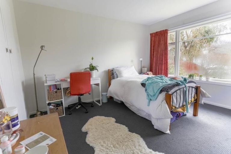 Photo of property in 135 Maidstone Road, Ilam, Christchurch, 8041