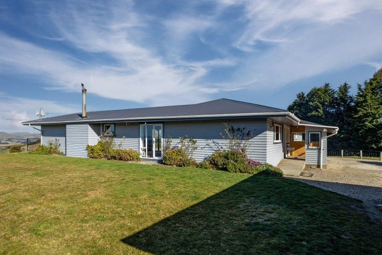 Photo of property in 433 Kowhatu Road, Waihaorunga, Waimate, 7977