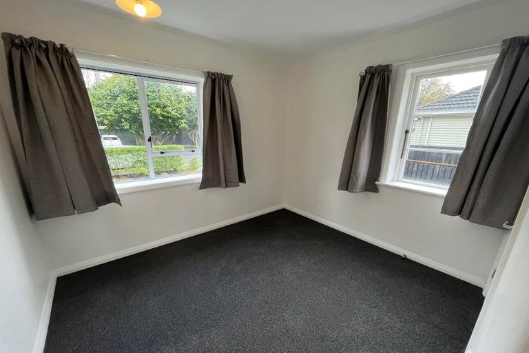 Photo of property in 2 Cooke Street, Somerfield, Christchurch, 8024