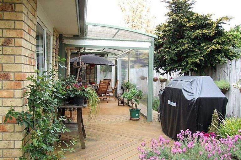 Photo of property in 55a Kelvin Road, Papakura, 2110