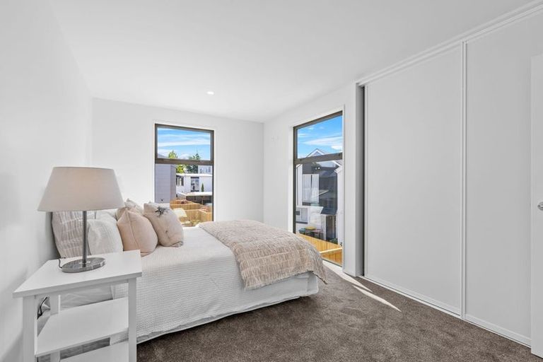 Photo of property in 1/65 Thackeray Place, Waltham, Christchurch, 8023