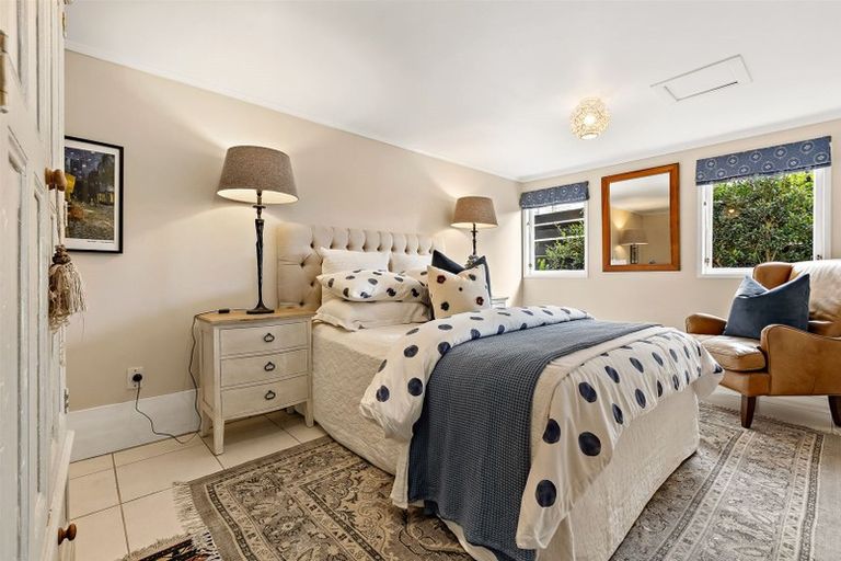 Photo of property in 74 Bleakhouse Road, Howick, Auckland, 2014