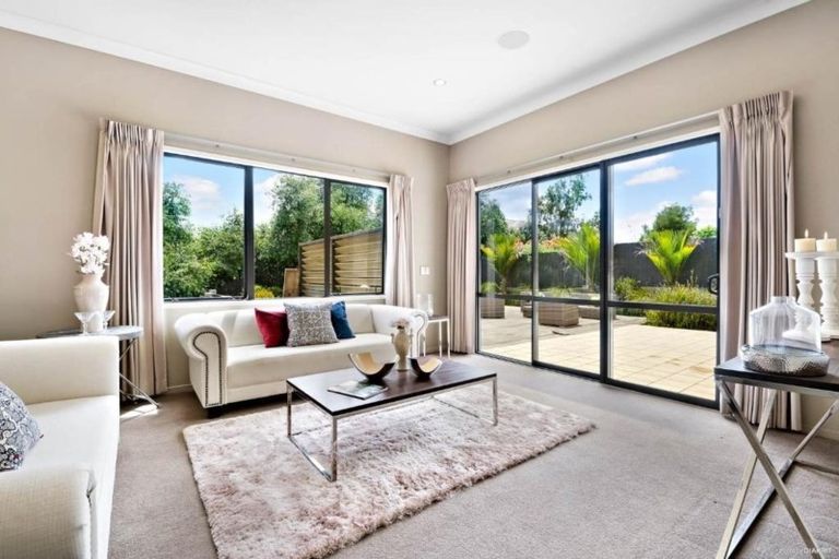 Photo of property in 52 Shelter Drive, Greenhithe, Auckland, 0632