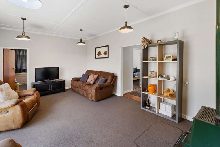 Photo of property in 31 Toro Street, Durie Hill, Whanganui, 4500